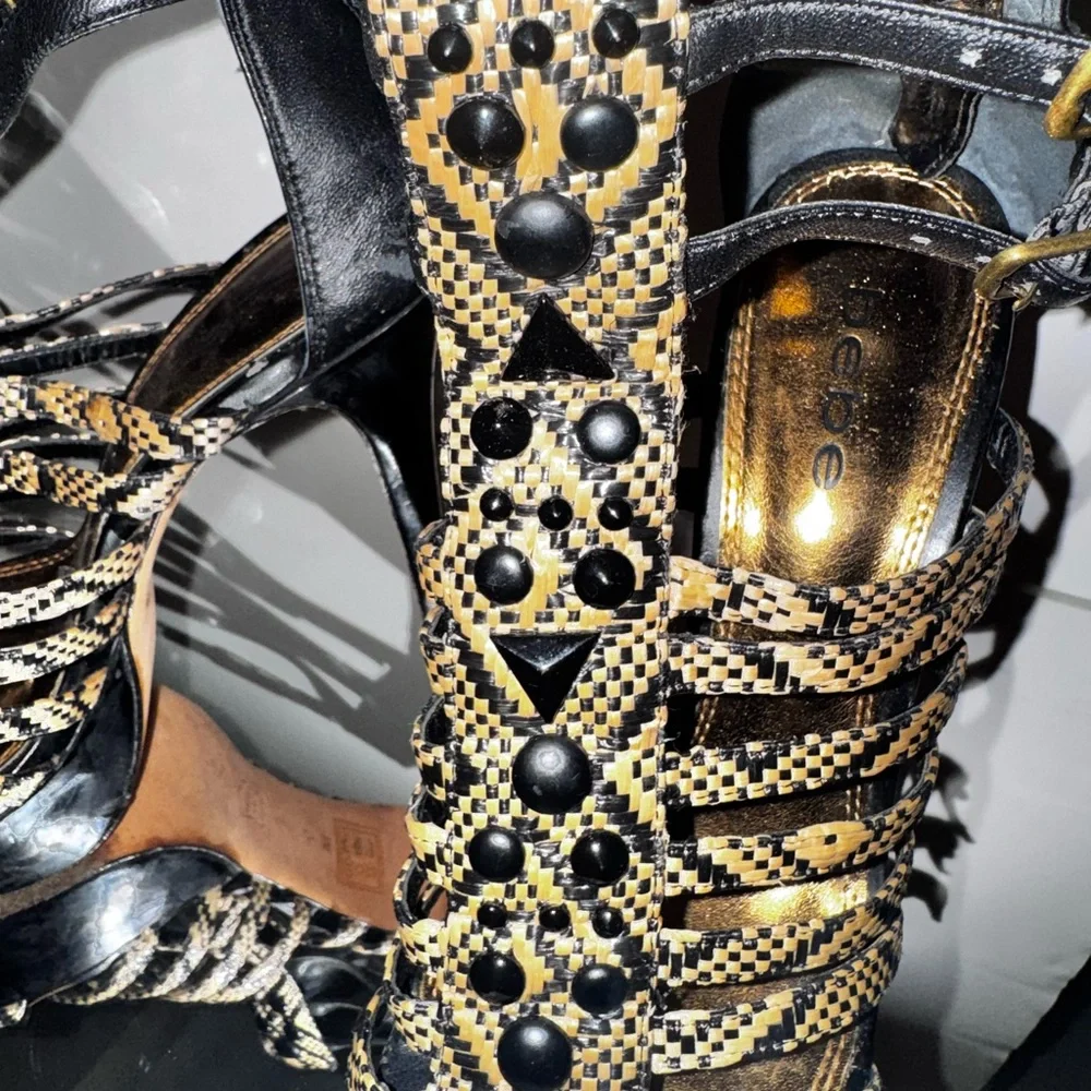 Bebe Aztec/gladiator Raffia sandal - Picture 9 of 11